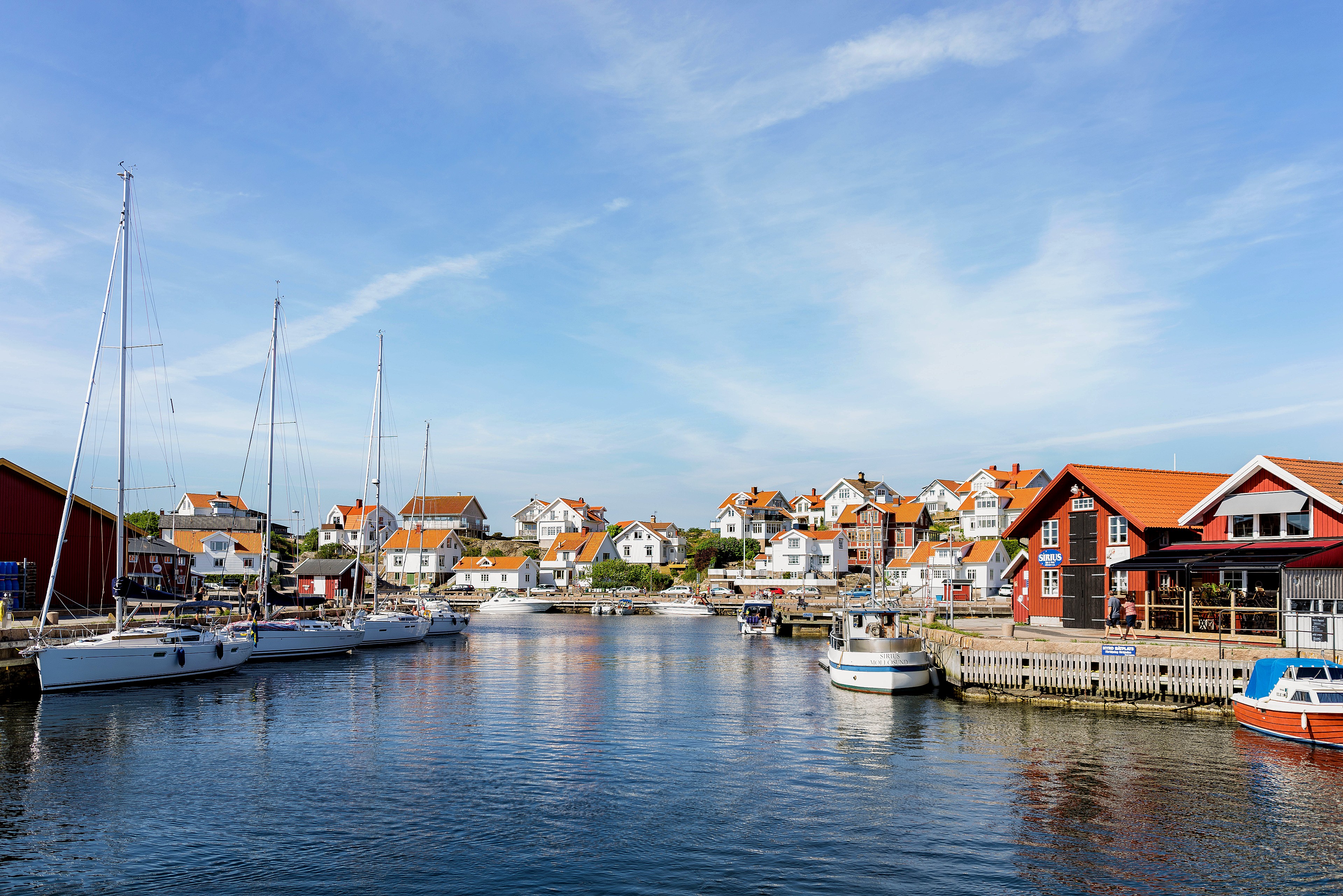 Sea cottages and jetties at Mollösund, Bohuslän.