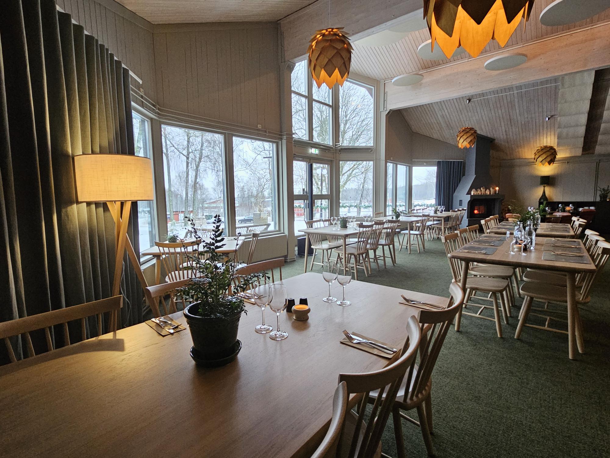 The restaurant at Hotell Lassalyckan 