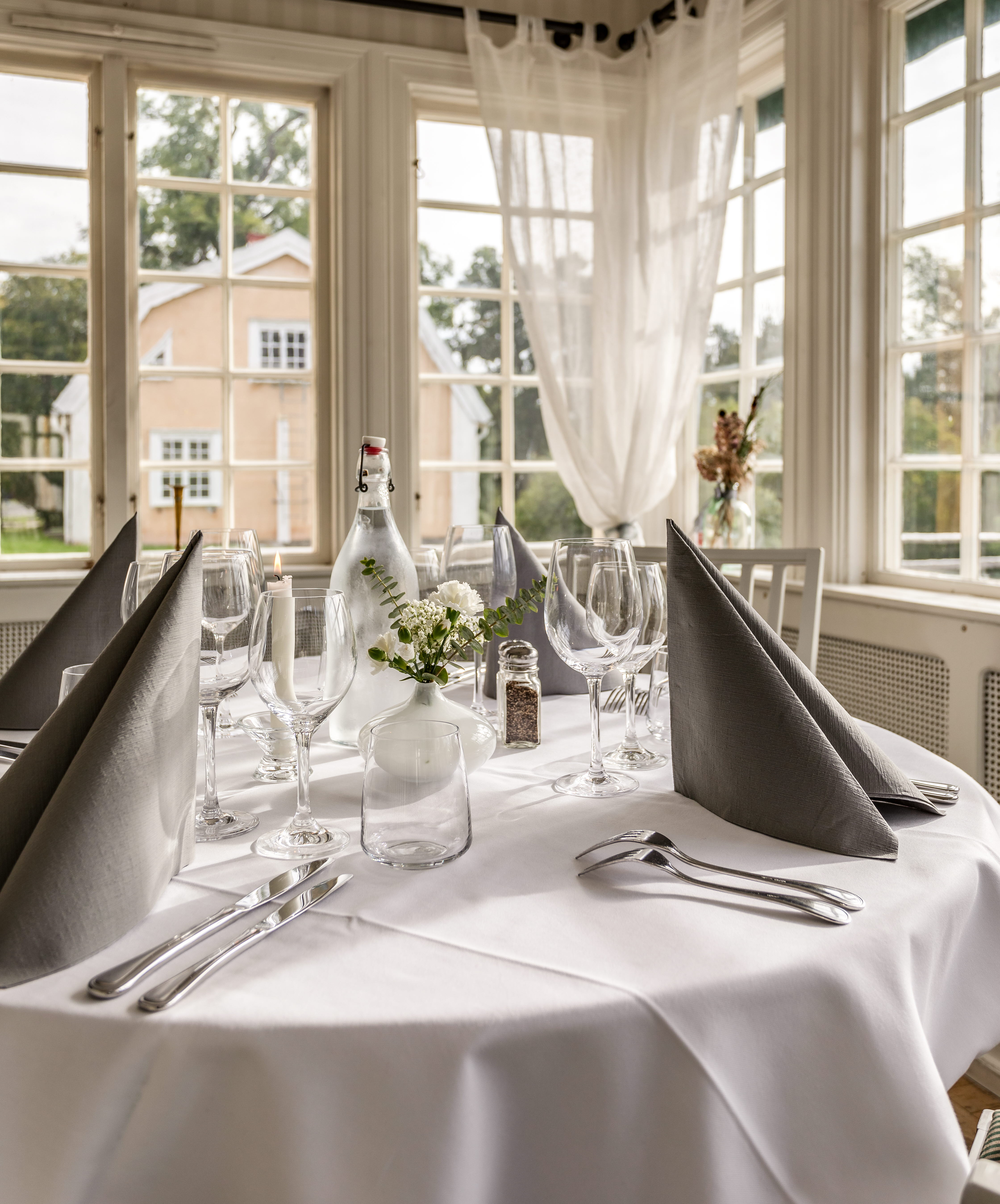 The restaurant at Ronnums Herrgård