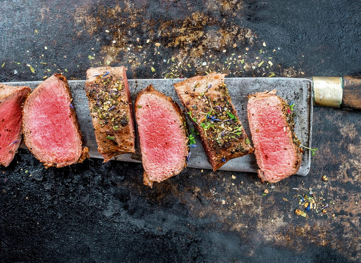 Heating lamps in the restaurant at Restaurang Bryggan