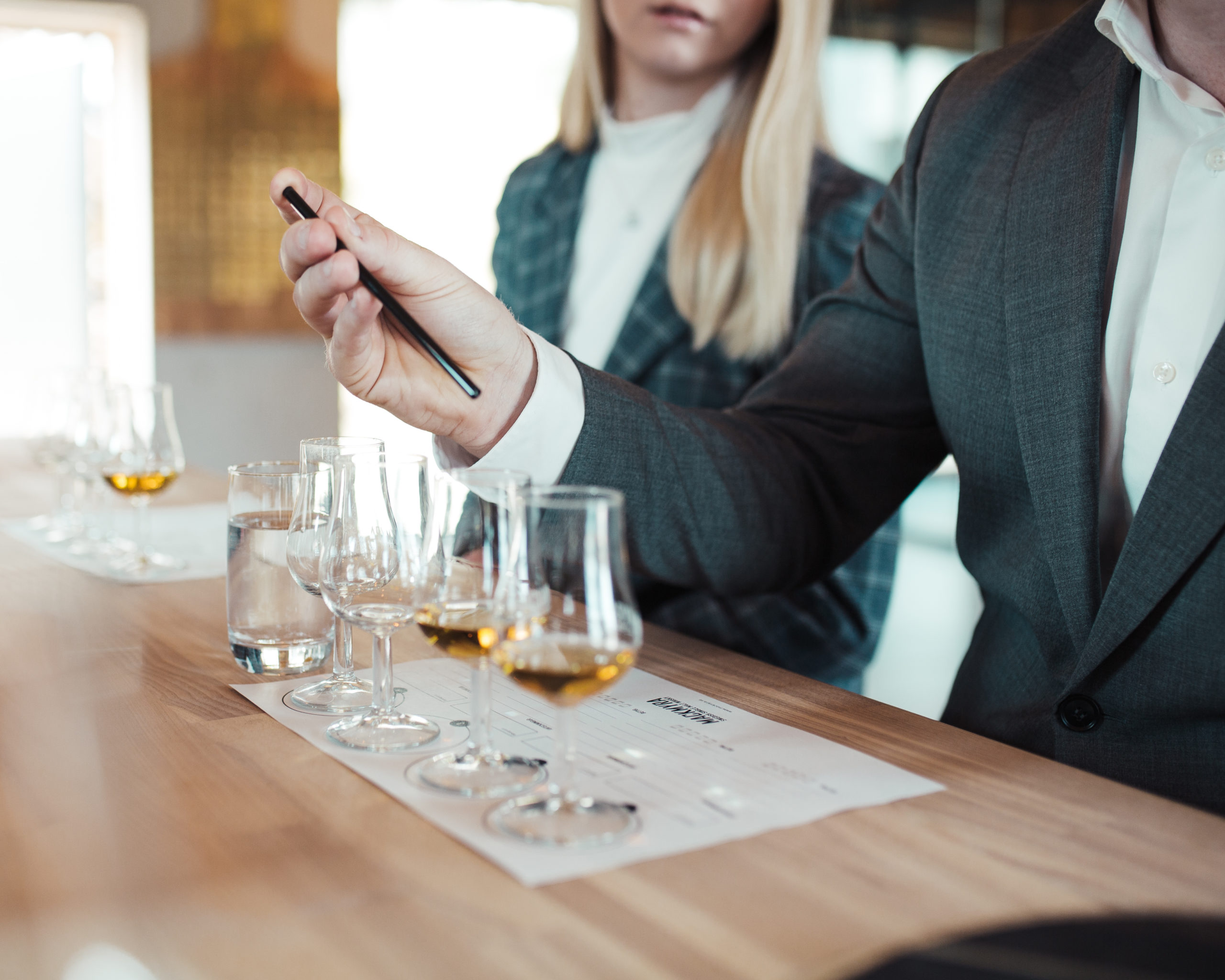 Whisky tasting at Hällsnäs