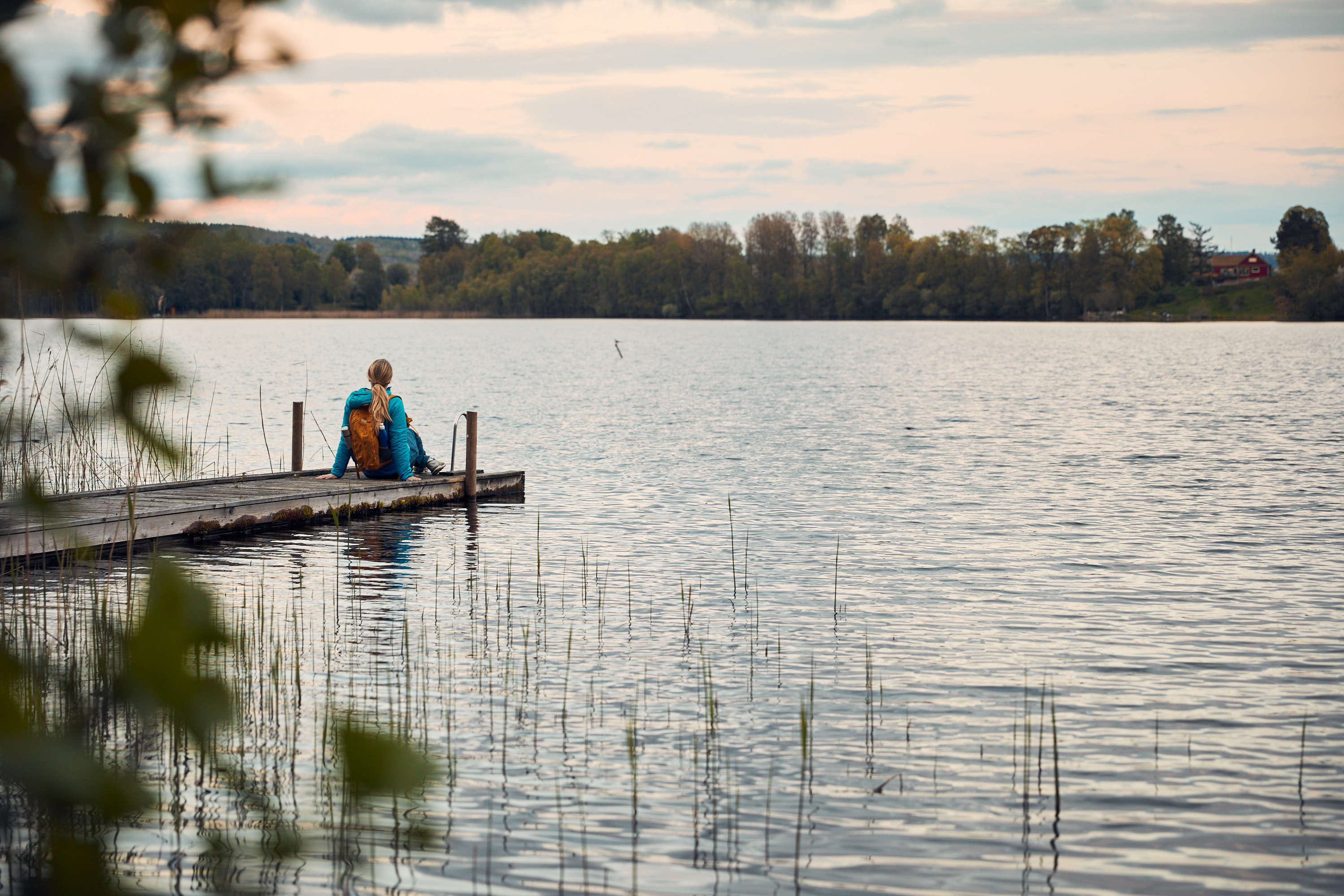 Woman at lake Hattaren