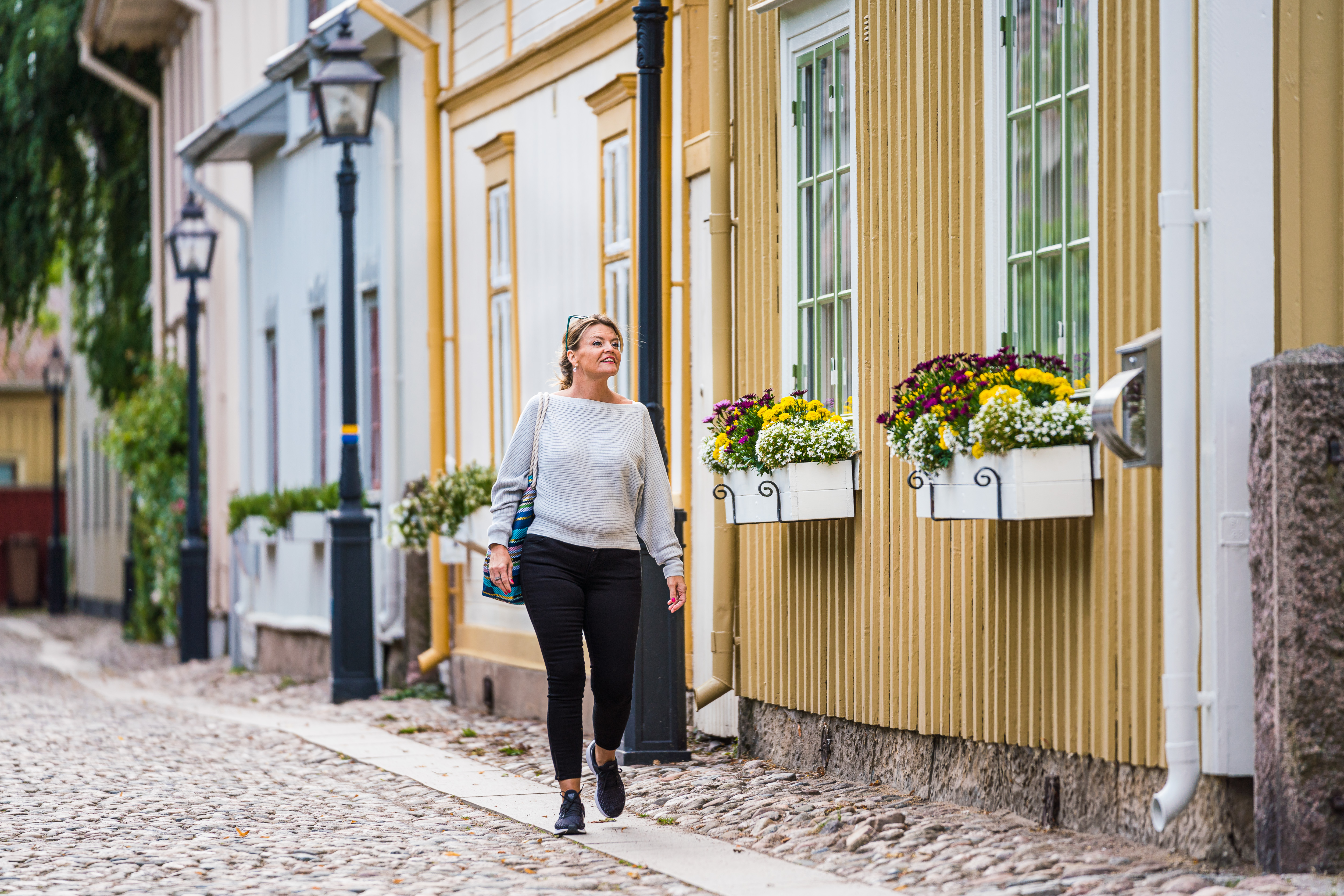 Woman strolling in Hjo