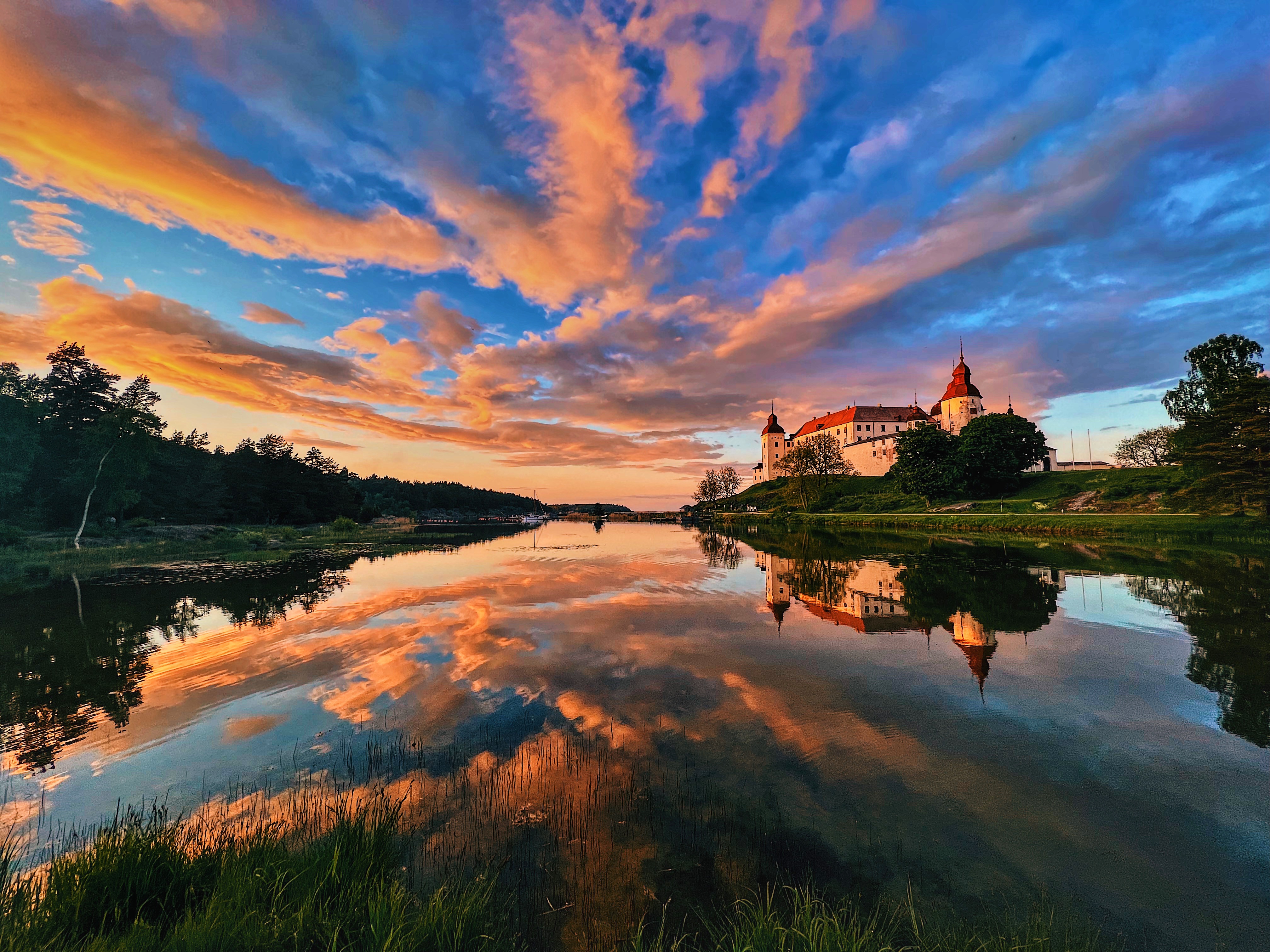 Läckö Castle and the trail Biosfärleden