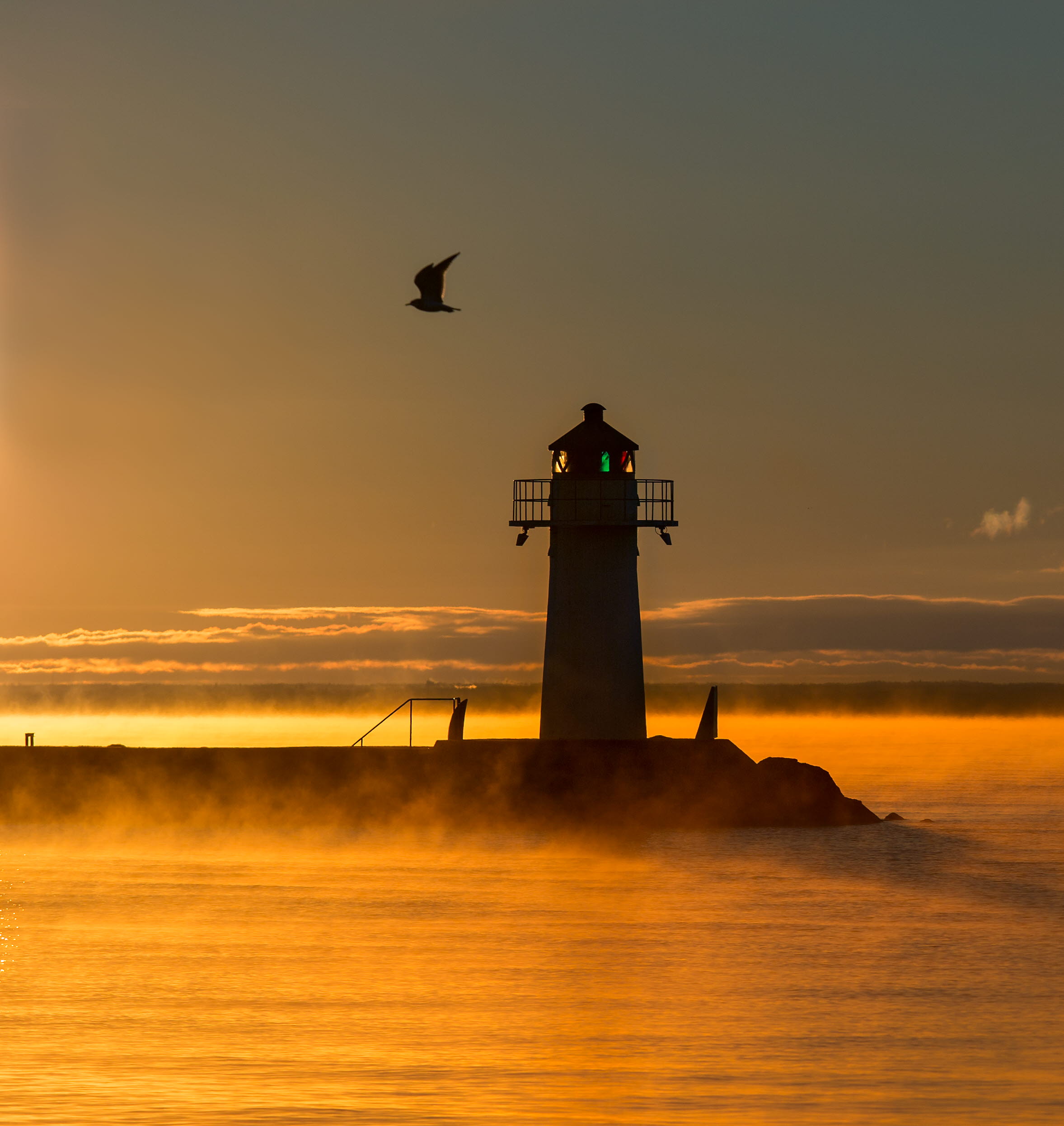 Hjo harbour at sunrise.