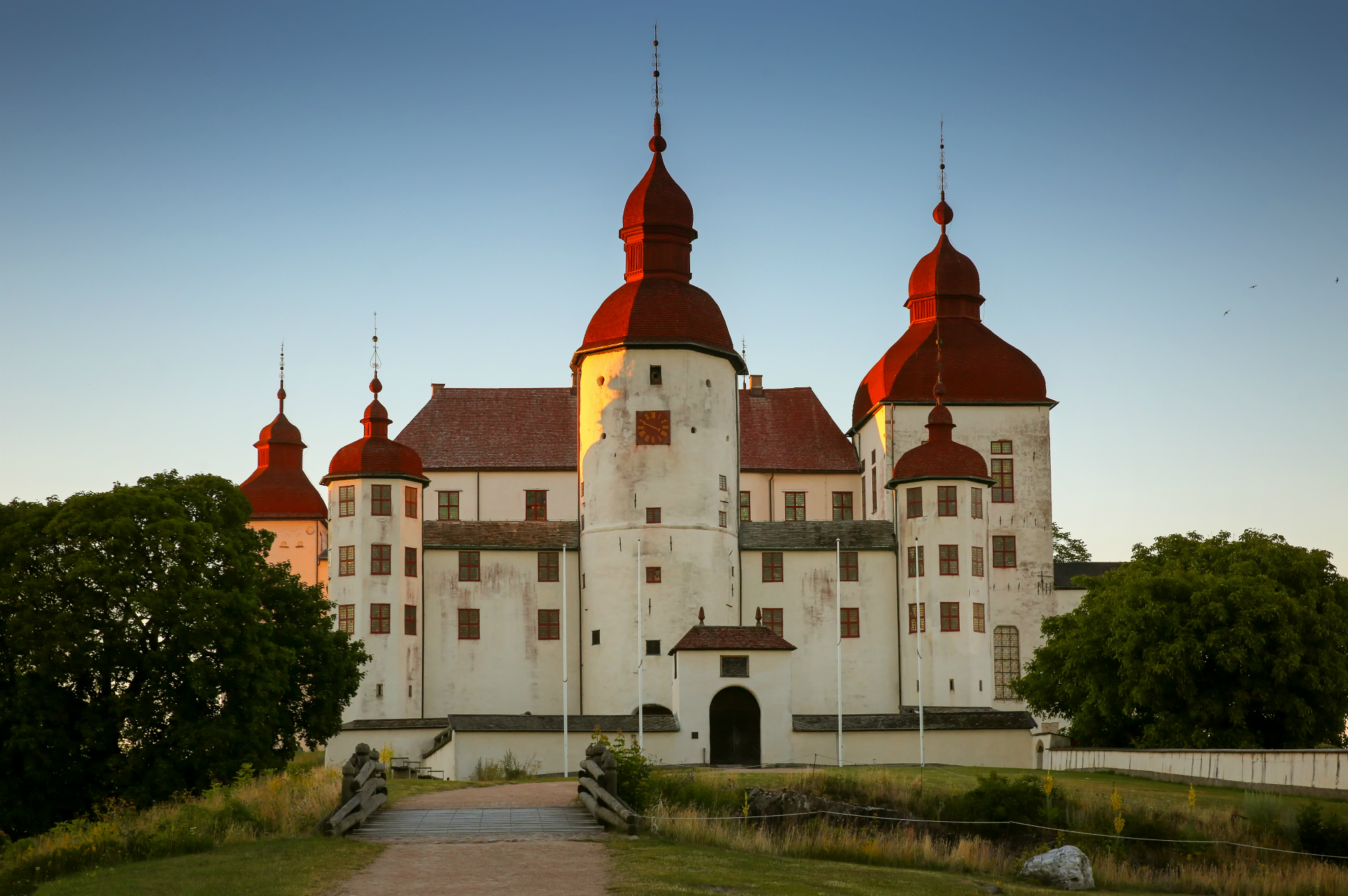 Läckö castle in evening sun