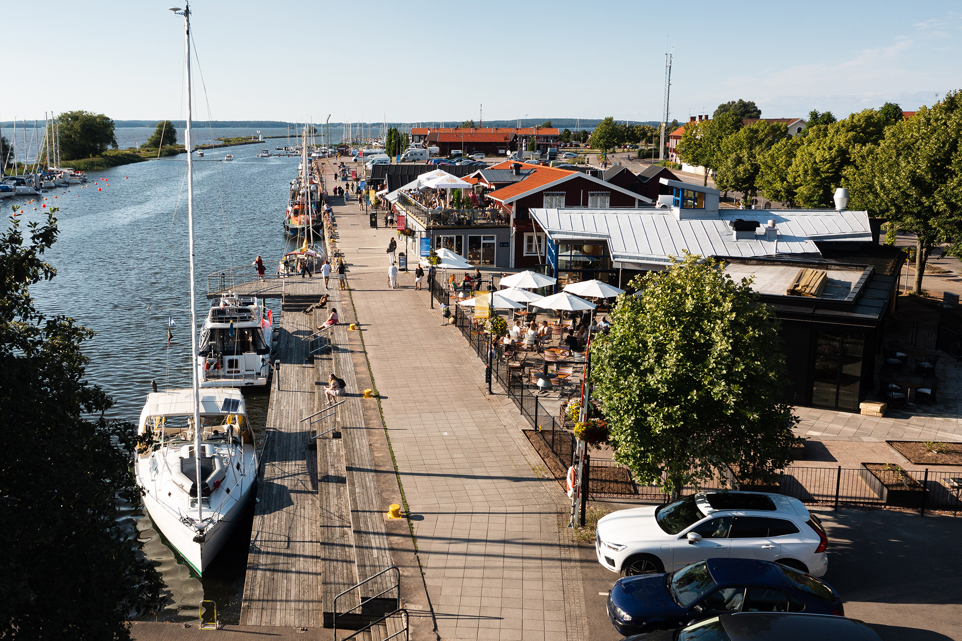 Mariestad guest harbor with boats and restaurants. 