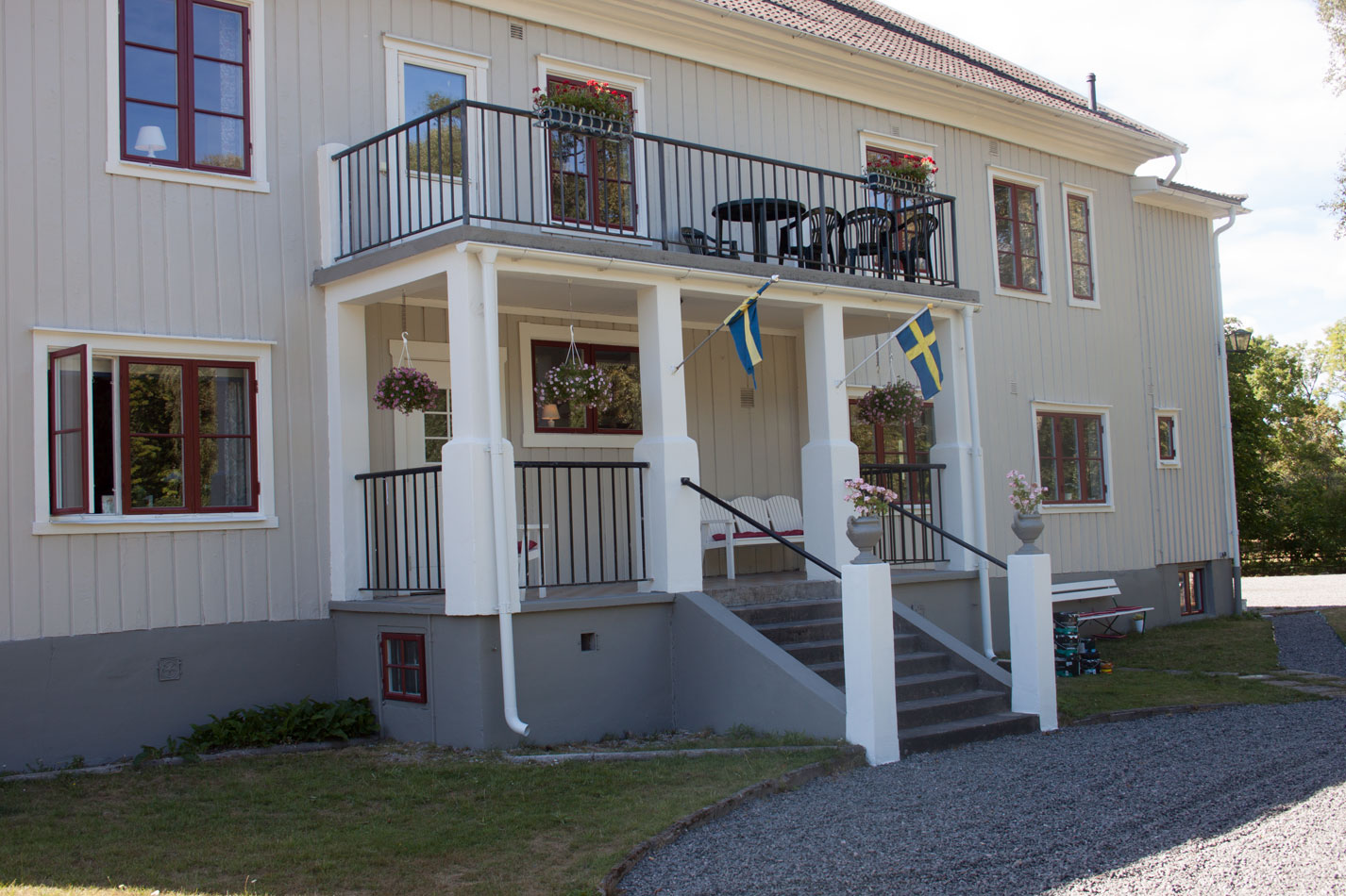 Entrence of lodging house Klåvasten