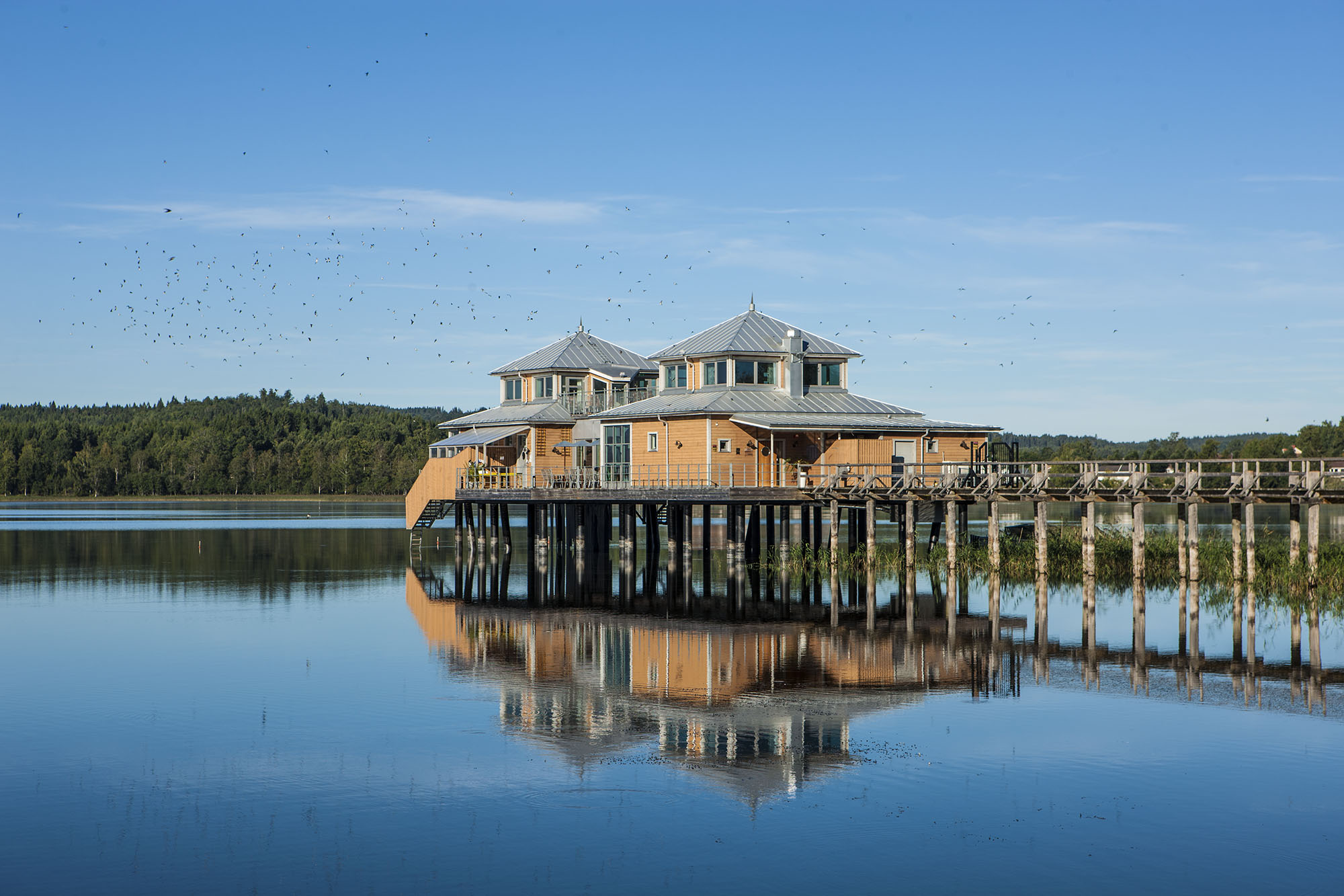 Ulricehamn's Cold Bath House provides relaxation for the body and soul. An enhanced quality of life. An excellent restaurant is also a part of the quality of life.
